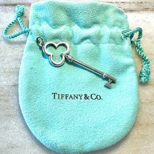 Tiffany & Co Sterling Silver Clover Trefoil Tiffany T Key Pendant
